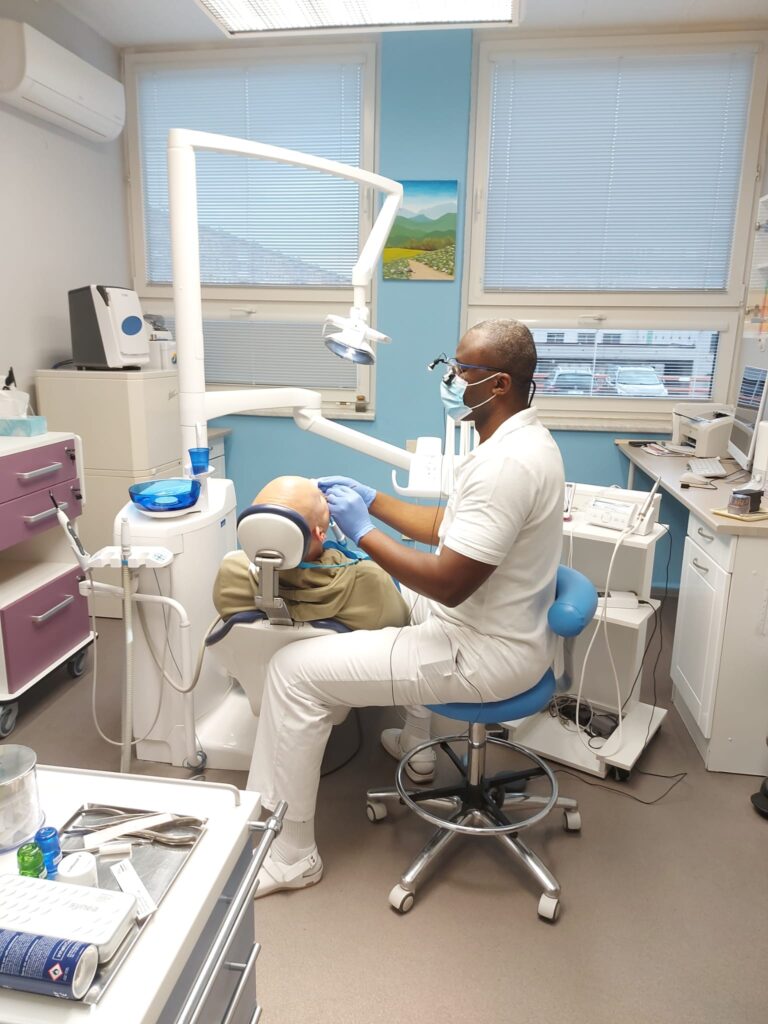 IMG-20240222-WA0001 - New Smile Clinic Lubumbashi